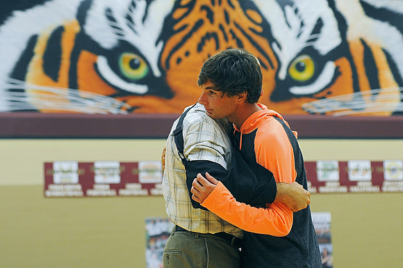 Harrisburg Principal Kevin Lein