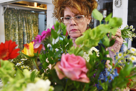Meredith & Bridget's Flower Shop Standalone