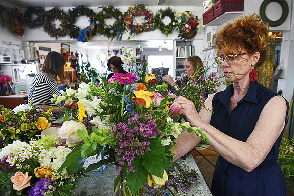 Meredith & Bridget's Flower Shop Standalone
