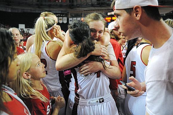 USD-Florida Gulf Coast WNIT Championship