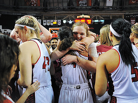 USD-Florida Gulf Coast WNIT Championship