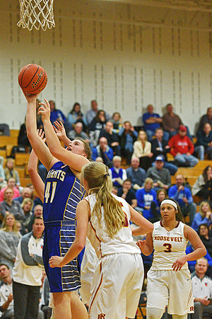 Roosevelt-O'Gorman Girls Basketball