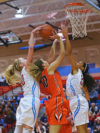 Lincoln - Washington Girls Basketball