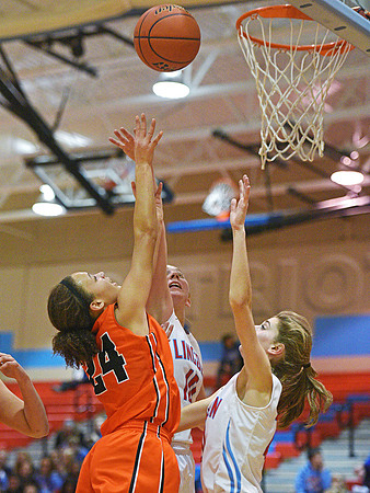 Lincoln - Washington Girls Basketball