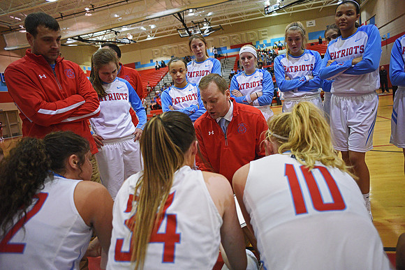 Lincoln - Washington Girls Basketball