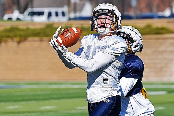 Augustana Football Practice
