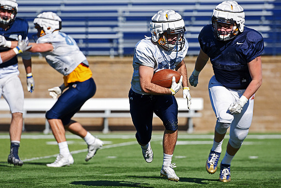 Augustana Football Practice