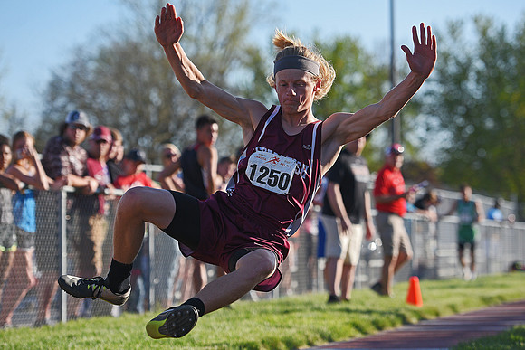Howard Wood Dakota Relays