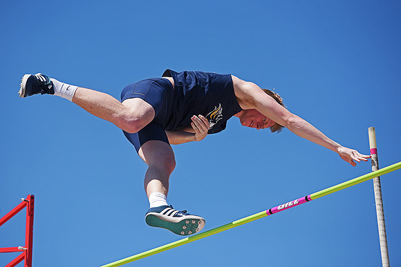 Howard Wood Dakota Relays