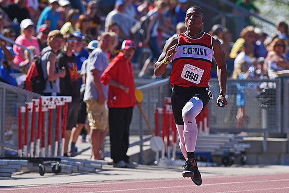 Howard Wood Dakota Relays