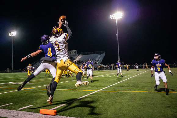 Lourdes-Pine Island Football