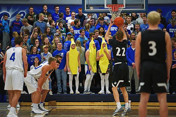 Sioux Falls Christian - Madison Boys Basketball