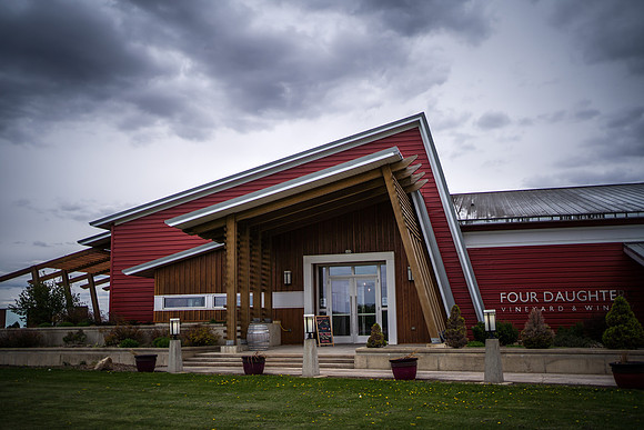 Rochester Magazine - Four Daughters Vineyard and Winery