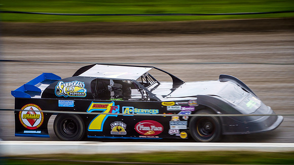 Dirt Track Racing