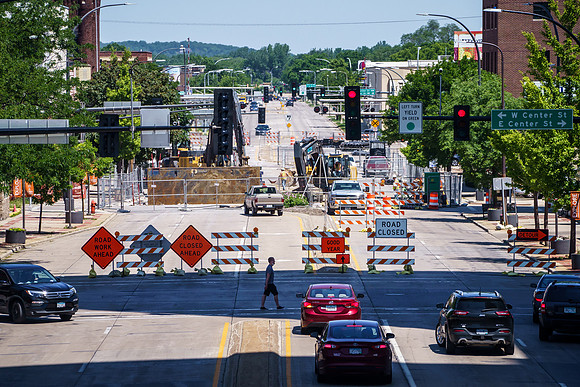Broadway Avenue Construction