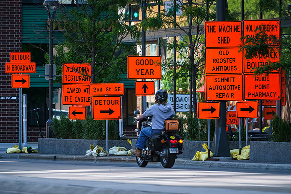 Broadway Avenue Construction