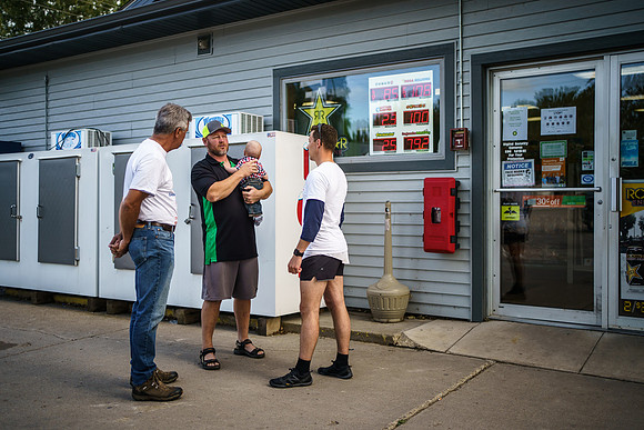 Tyler Kistner Run Across MN02