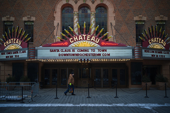 Chateau Theatre