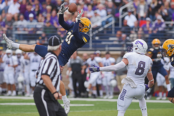 Augustana-USF Football