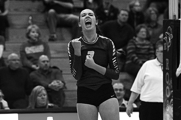 O'Gorman-Roosevelt Volleyball